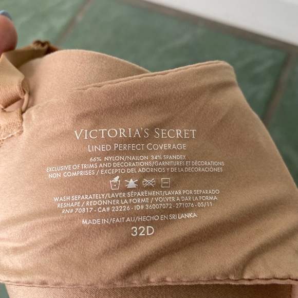 Victoria’s Secret Lined Perfect Coverage Bra - Picture 4 of 4